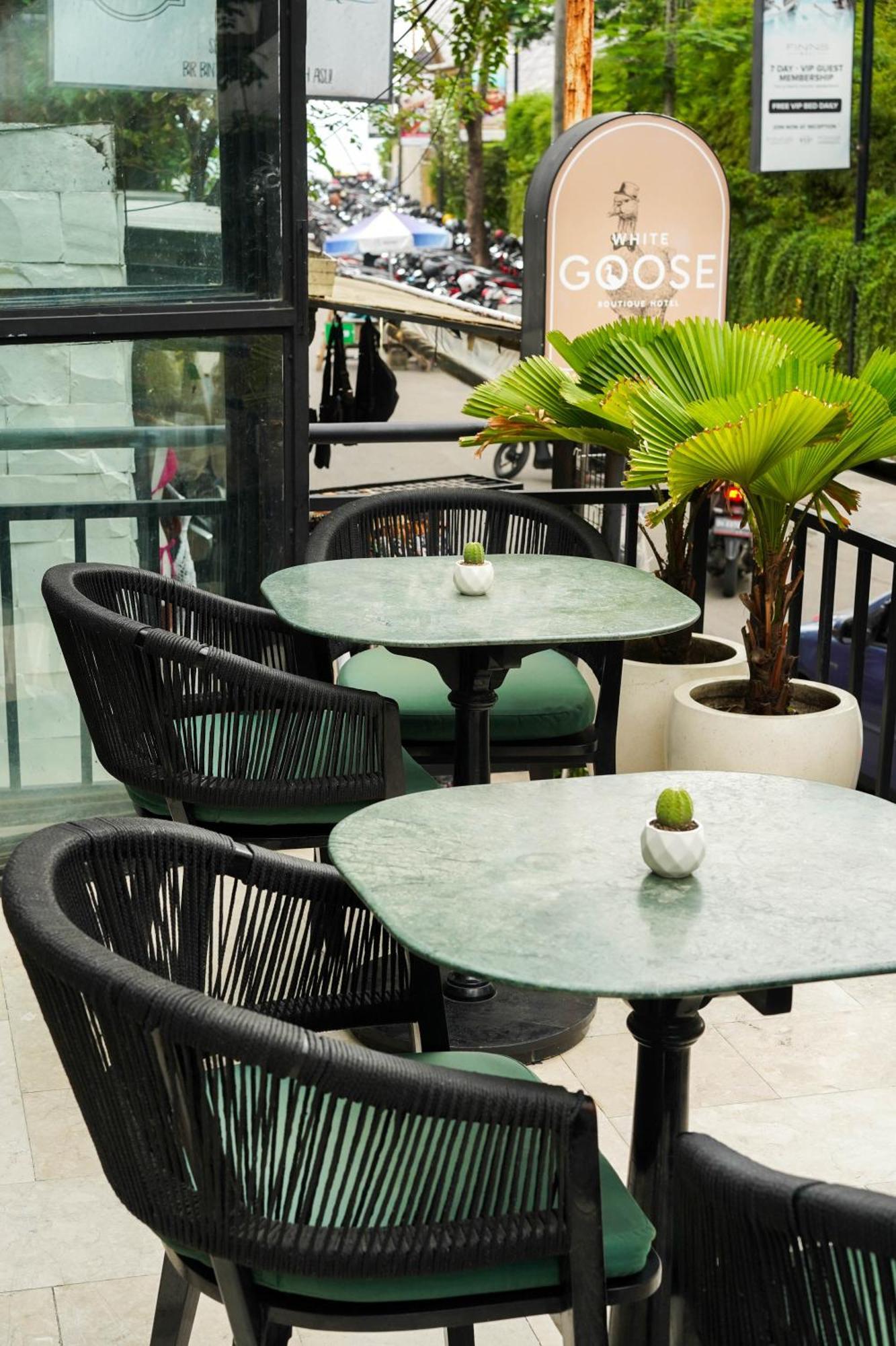 White Goose Boutique Hotel Canggu  Exterior photo